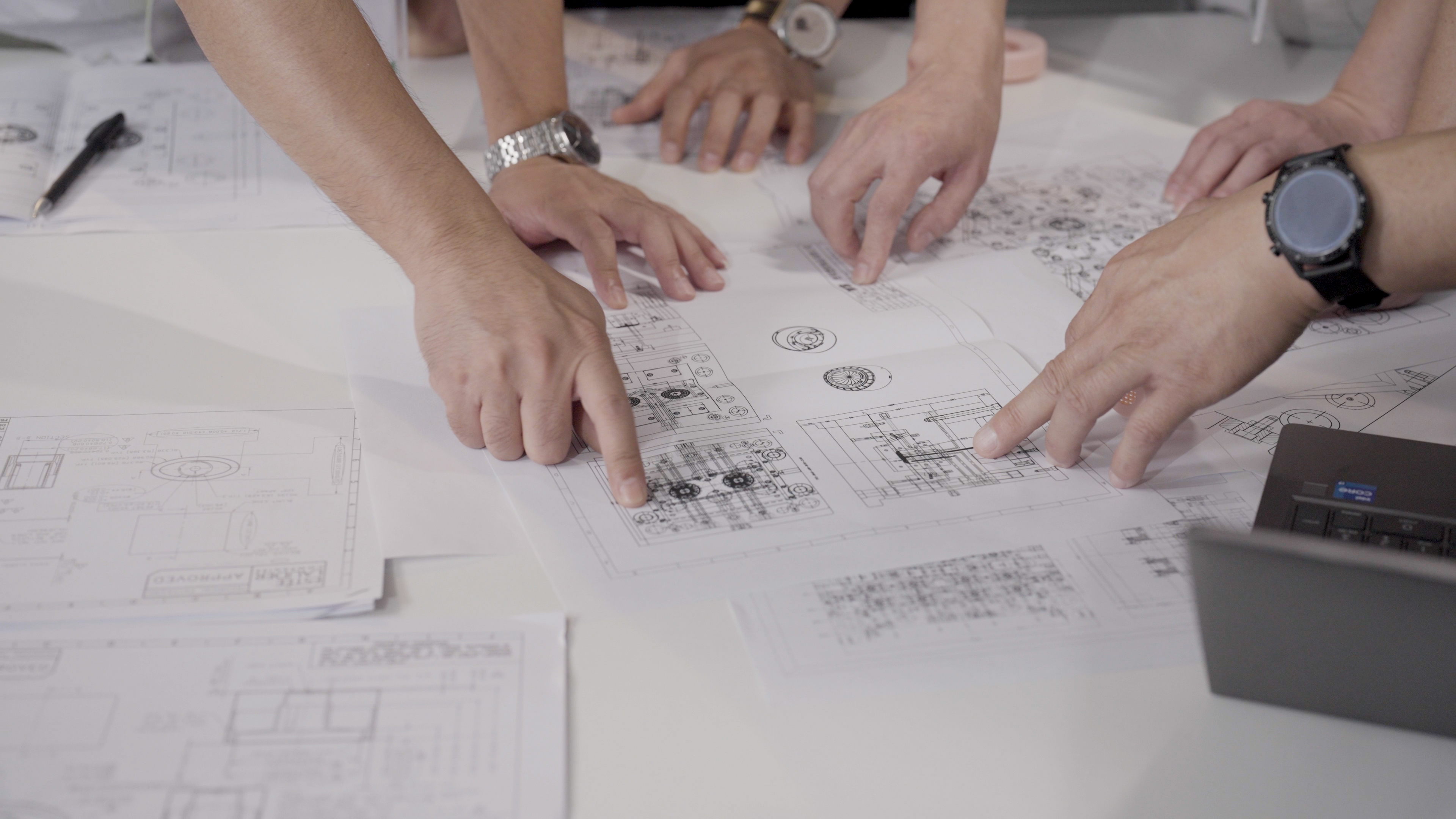 注塑模具加工的常見(jiàn)問(wèn)題與解決方案